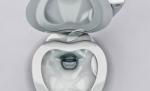 Vă prezentăm iPoo. Toaleta unde îşi pot face nevoile fanii înrăiţi ai Apple