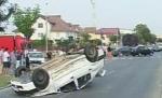 Fiica senatorului PDL Mihai Stănişoară s-a răsturnat cu maşina într-o intersecţie din Drobeta-Turnu Severin 