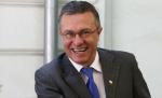 Cristian Diaconescu, învestit în funcţia de ministru al Afacerilor Externe. Băsescu: Aveţi o misiune grea