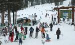 Oferte speciale pentru iubitorii sporturilor de iarnă! Află aici cât te costă un week-end la munte 