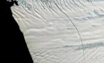 Omenirea, în pericol? Un iceberg MARE CÂT New York-ul stă să se desprindă din Antarctica. Experţii, terifiaţi