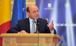 Preşedintele Băsescu invită separat partidele politice la consultări, începând de la ora 15