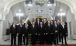 Noii miniştri, gafeuri de primă mână. Momente amuzante de la ceremonia de învestire a guvernului Ungureanu