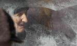 Ororile abia acum ies la iveală. O mamă şi fiul ei au murit îngheţaţi în casă. Vecinii au fost îngroziţi când i-au găsit