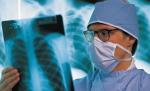 Paradoxul din lumea medicală. "Dacă aş descoperi că am cancer terminal, mi-aş face provizii de gin şi m-aş distra"