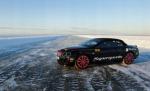 Drifturi spectaculoase pe marea îngheţată
