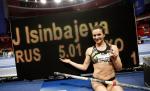 Yelena Isinbayeva a stabilit un nou record mondial în sală la săritura cu prăjina