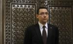 Victor Ponta solicită Guvernului scăderea preţului la carburanţi