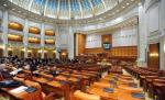 Legea lustraţiei, adoptată în Parlament. Comuniştii cu funcţii înainte de 1989 nu pot fi numiţi miniştri sau consilieri de stat