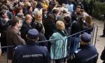 Părinţii şi profesorii nemulţumiţi de înfiinţarea clasei 0 protestează în faţa Ministerului Educaţiei