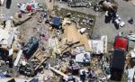 SUA, devastată de TORNADE. Un oraş a fost distrus în totalitate. 39 de oameni au murit