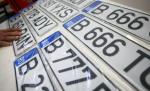 Maşinile cu plăci de înmatriculare cu "SEN" şi "DEP", din ce în ce mai rare pe drumurile patriei. Românii au făcut "alergie" la aceste combinaţii de litere
