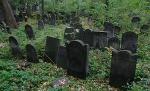 Aici Raiul şi Iadul le-au fost interzise oamenilor. "NIMENI nu are voie să moară". Motivul pare 100% românesc