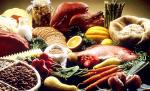 Alimentul pe care îl mănânci la fiecare masă e o minciună. Hrana pe care o crezi sănătoasă te poate îmbolnăvi de cancer