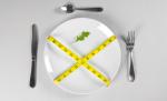 Cură de slăbire: De ce ar trebui sa evităm dietele de infometare? 
