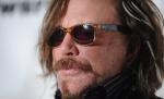 Mickey Rourke susţine că are nevoie de două ore pentru a se hotărî dacă româncele îşi merită faima