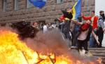 Manifestaţii violente la Chişinău. Îmbrânceli şi lovituri între membrii unui miting unionist şi opozanţii lor