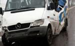 Microbuz răsturnat pe DN 1B, în Buzău. 10 persoane, între care 7 copii, au fost rănite în accident