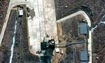 Imagini din satelit. Coreea de Nord se pregăteşte pentru lansarea unei rachete. Occidentul ripostează dur