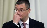 Ungureanu: Moţiunea de cenzură pregătită pentru UMF este chiar împotriva cadrelor didactice