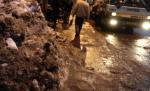Vremea rea provoacă haos pe şosele. Zeci de oameni, la un pas de moarte din cauza condiţiilor meteo