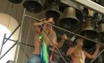 Protest TOPLESS într-o catedrală din Kiev împotriva unui proiect de lege privind interzicerea AVORTULUI