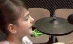 La numai 10 ani vrea să cucerească America prin talentul ei. Puştoaica ce va reprezenta cu mândrie România 