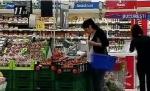 Românii, din nou la cumpărături în a doua zi de Paşte. Vezi care au fost cele mai căutate produse