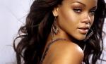 Rihanna şochează din nou. Imaginea care a stârnit mii de controverse