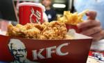 Un angajat KFC a fost concediat pentru că a refuzat să vândă "carnea putrezită" clienţilor