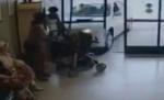 Zece persoane din Statele Unite au fost rănite după ce o pensionară a intrat cu maşina într-un magazin