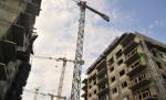 Faţada unui hotel din centrul Capitalei s-a prăbuşit. Un copil a fost rănit