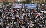 Proteste de amploare în Cairo. Zeci de mii de oameni s-au adunat în Piaţa Tahrir pentru a protesta faţă de conducere