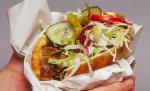 Îţi place kebab-ul? Află ce carne mănânci de fapt când comanzi un kebab de miel