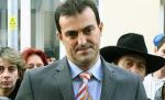 Apostu dă asigurări că va respecta condiţiile impuse dacă va fi eliberat. Magistraţii nu au fost impresionaţi