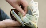 Salariul mediu a crescut cu aproape 5% în luna martie. Află în ce domenii s-au înregistrat cele mai mari valori