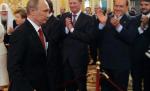 Vladimir Putin, încoronat pentru a treia oară la conducerea Rusiei. Vei vedea în imagini un invitat surpriză