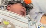 Facebook a blocat contul unei mame în urma postării unor poze cu fiul ei grav bolnav