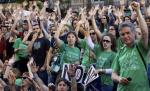 Zeci de mii de elevi, părinţi şi profesori au ieşit în stradă. Protest faţă de măsurile de austeritate din Spania