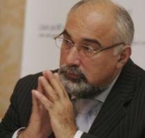 Varujan Vosganian: Există soluţii prin care să se acorde profesorilor sume mai mari de 50%