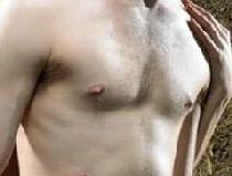 Obligat să facă sex oral la 14 ani chiar în clădirea Poliţiei