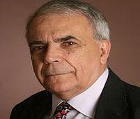 Nicolae Manolescu a lansat "Istoria critică a literaturii române" la Târgul Gaudeamus