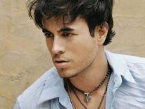 Enrique Iglesias a fost vedeta serii la Revelionul de la Romexpo. Vedeţi imagini de la concert