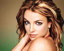 Britney Spears îşi va scrie biografia pentru 14 milioane de dolari