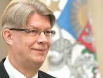 Letonia, salvată de la faliment de împrumuturi. Suedia şi Rusia, rugate să ocupe sau să cumpere ţara

