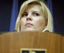 Elena Udrea: Sponsorizare de 1500 de euro de la stat pentru cine face vacanţa în ţară

