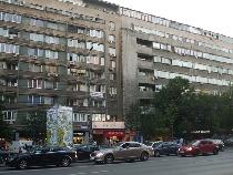 Apartamentele vechi din Bucureşti ar putea costa, anul acesta, cu 50% mai puţin decât în martie 2008