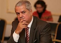 Năstase va solicita Parlamentului trimiterea dosarelor sale în instanţă