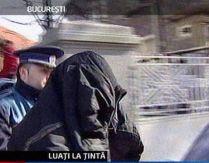 Presupus proxenet, lăsat în libertate după ce a tras cu arma în poliţişti 