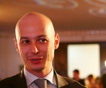 Bogdan Olteanu: Tăriceanu şi Antonescu sunt egali în cursa pentru prezidenţiale

